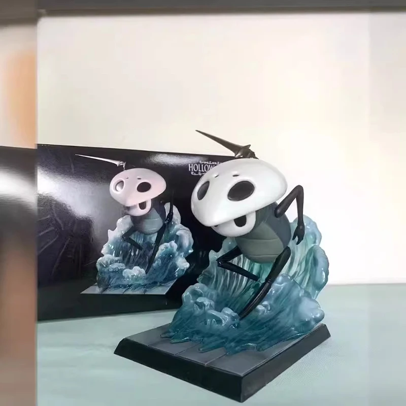FYFLYMT Hollow Knight Figur 16cm - Anime Charakter Modell Für Game Fans