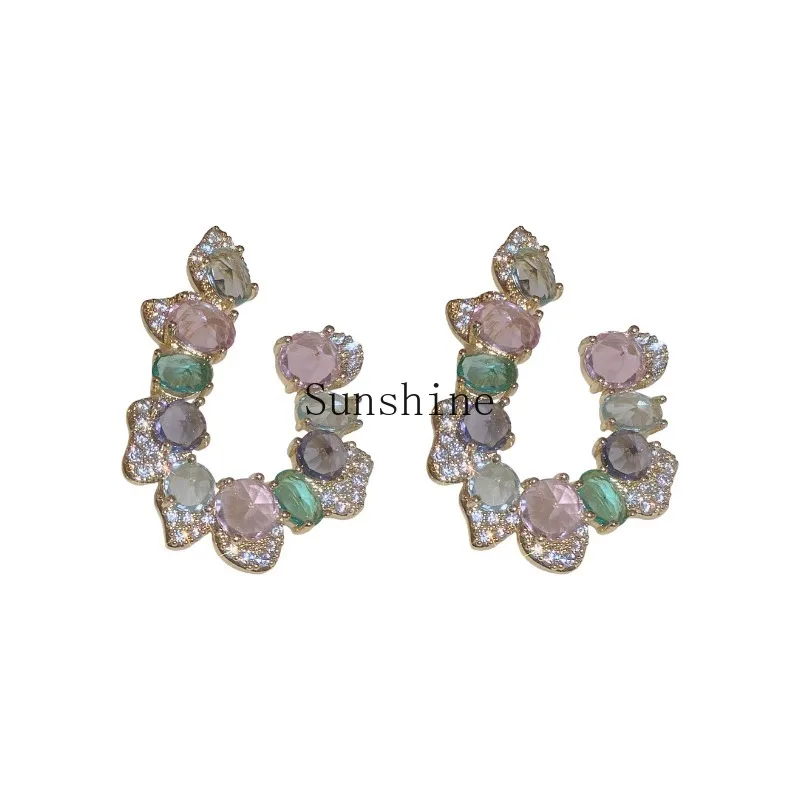 Boucles d'oreilles en PU Vintage – Légères, Élégantes & Polyvalentes.