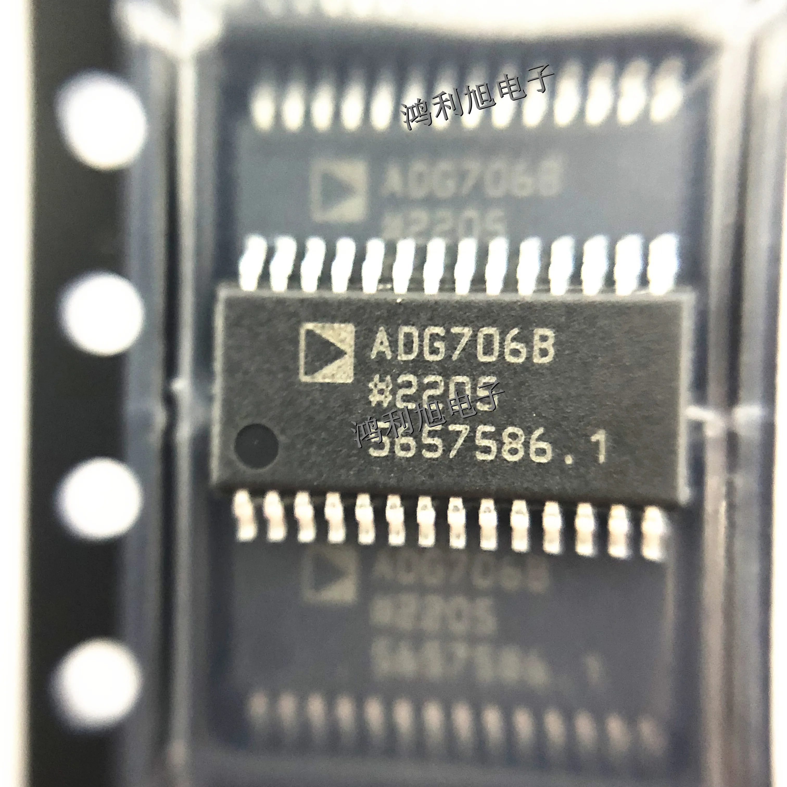 

Мультиплексорный переключатель ADG706BRUZ TSSOP-28 ADG706B, Рабочая температура:- 40 C-+ 85 C, 1 шт./партия