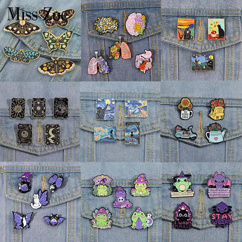 Bestseller Emaille Pins Custom Set Anime Tarot Ölgemälde Frosch Hexe Broschen Revers Abzeichen Punk Goth Schmuck