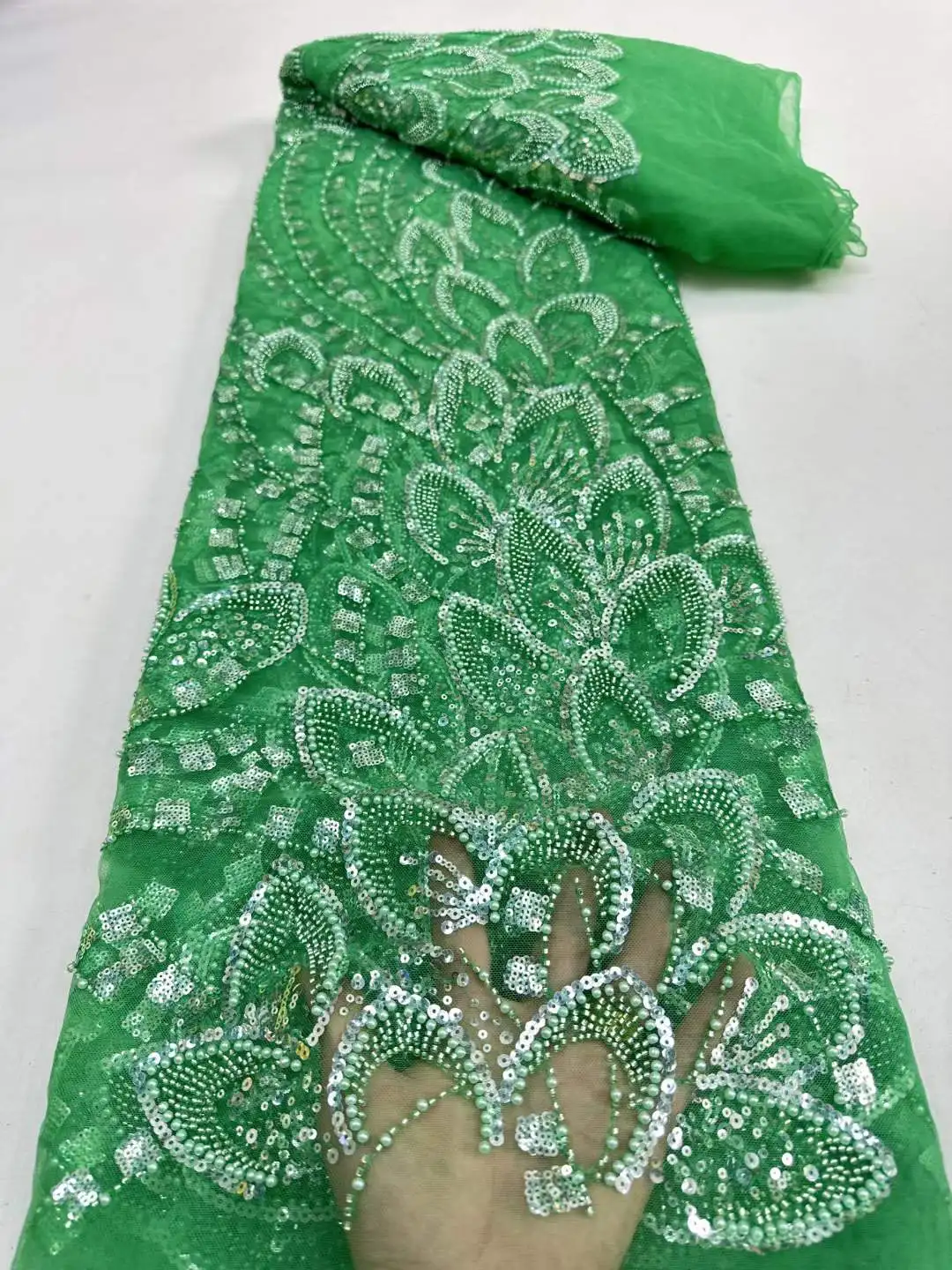 

Elegant Handmade Beads Embroidery French Tulle Lace Fabric For Party Nigerian Luxury Sequines Lace Fabric Wedding