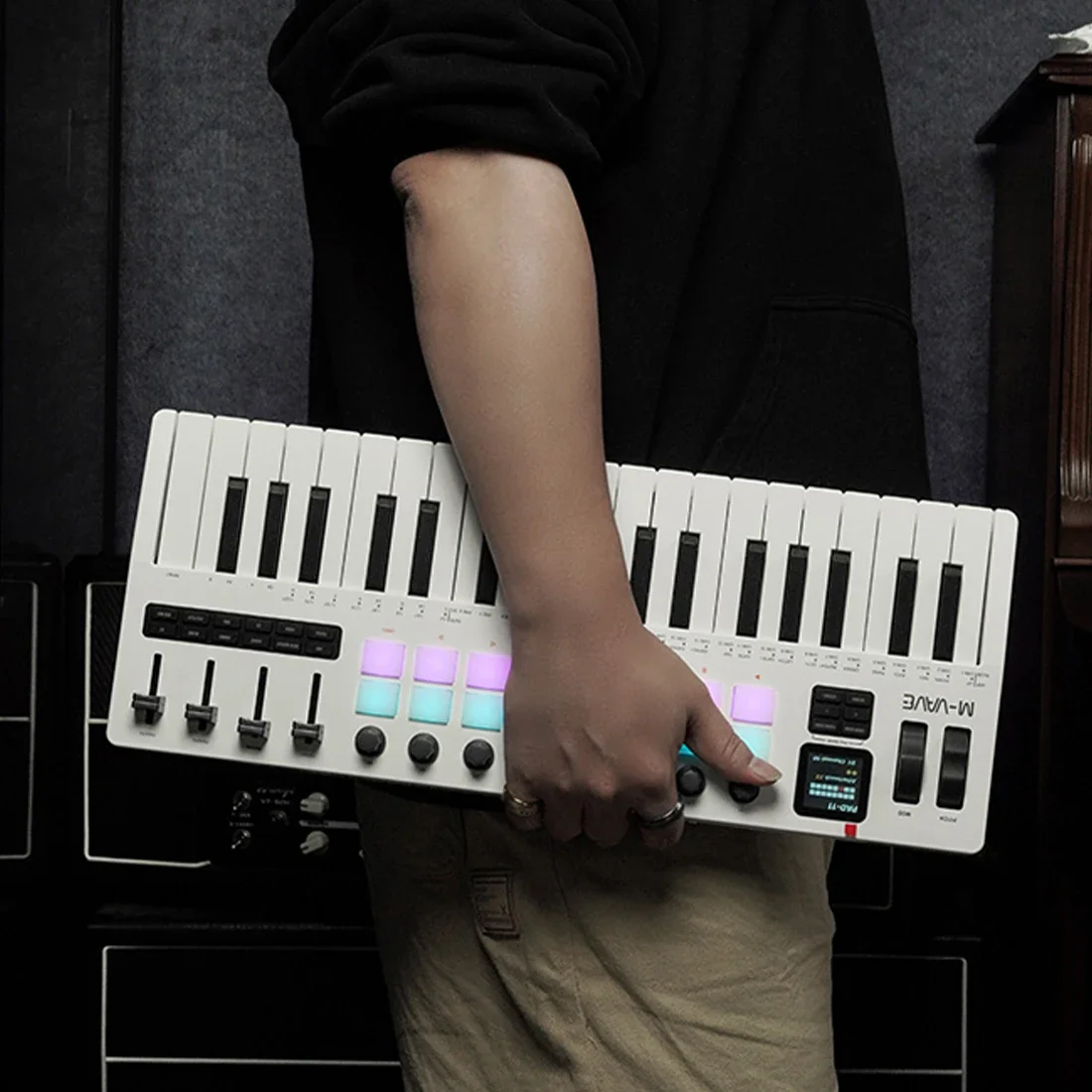 DTM・DAW M-VAVE SMK-37 PRO M-VAVE SMK-37 PRO 37-Key MIDI Controller 16 RGB Pads & 8 Knobs