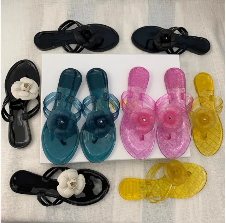 

PVC Fragrant Flip-flops Flat Beach Shoes Women Jelly Design Floral Transparent Slippers Dress 2023 Lady Sandals Fashion Outside