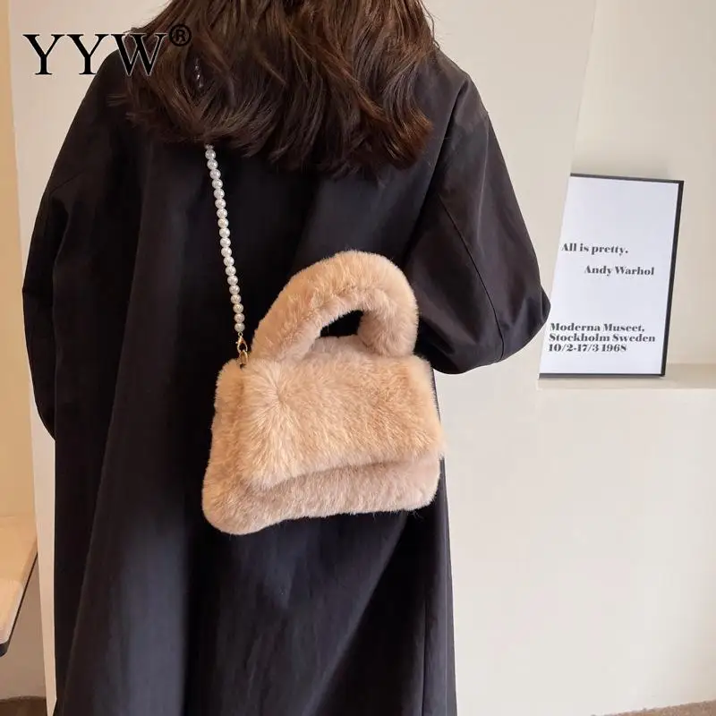 2023 Luxury Faux Fur Women'S Handbags For Women Furry Handbags Fluffy Purse Plush Top Handle Bag Fall Winter Fuzzy Crossbody Bag