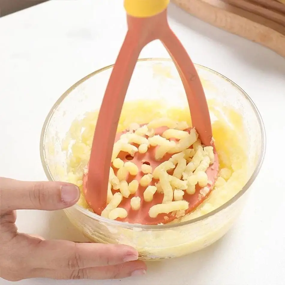 1 Pcs Kitchen PP Pressed Potato Masher Ricer Puree Juice Maker Potato Pusher Smooth Mashed Potatoes Crusher Fruit Tools Supplies 4