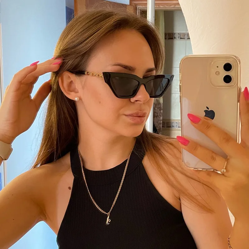 

Fashion Small Frame Cat Eye Sunglasses Women Personality Metal Chain Sun Glasses for Men 2023 New Trendy Shade Sunglass Uv400