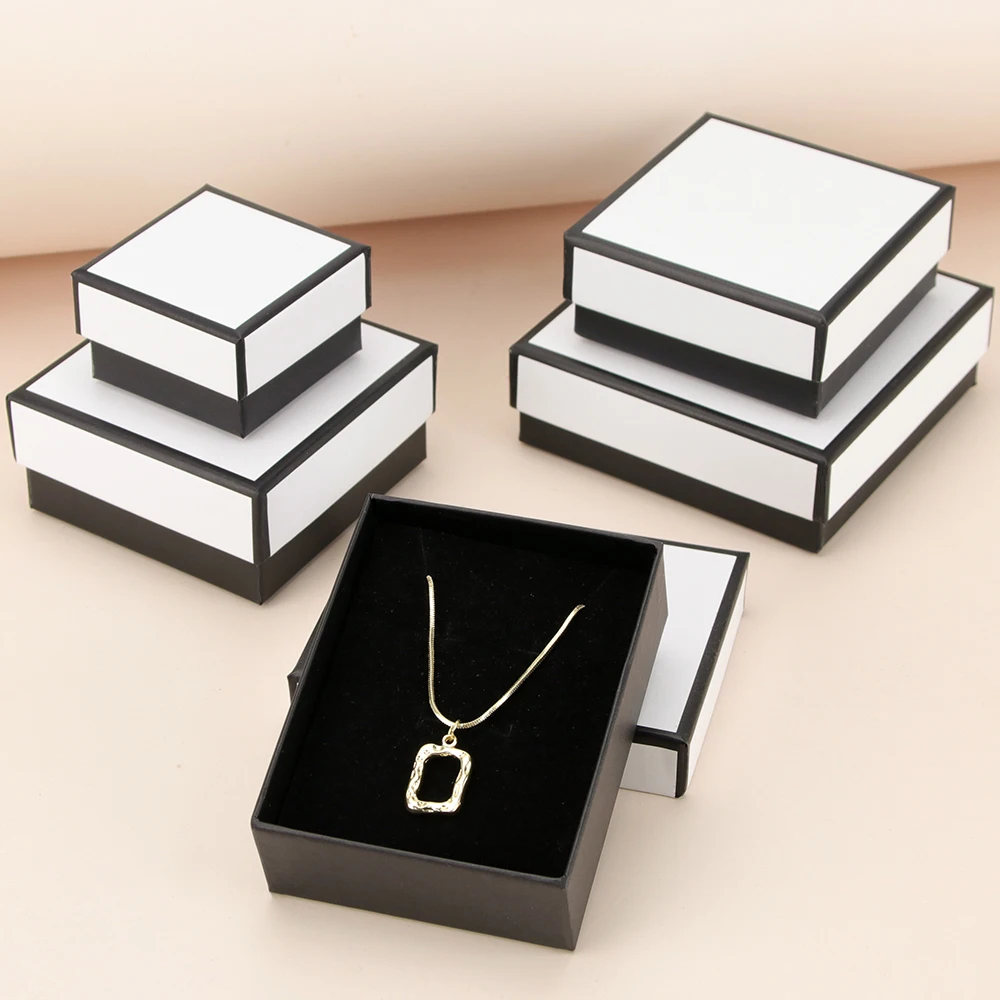 White jewelry gift box jewelry packaging carton jewelry storage box
