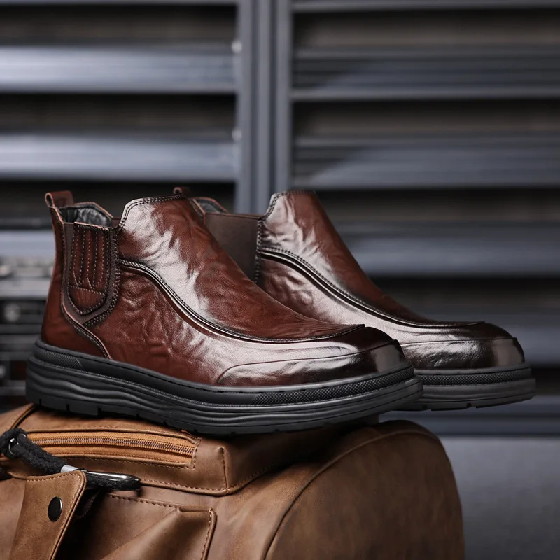 Britain Gentleman Chelsea Ankle Boots Round Head Trendy Patent Leather Shoes Men Dress Footwear Male Black Brown High-Top Shoes