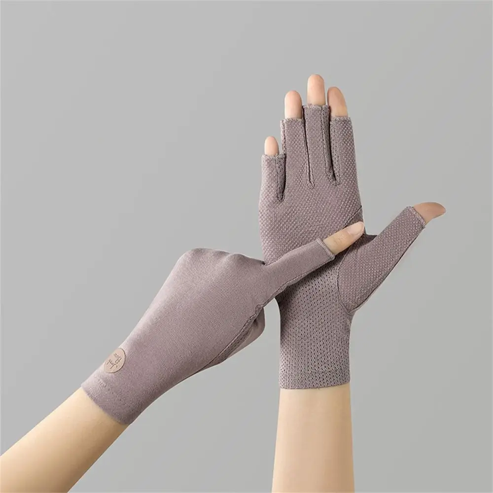 Sunscreen Gloves Cotton Gloves Fashion Cotton Sunscreen Gloves Elastic Thin Anti-UV Mittens Solid Color Slip Resistant Sun Protection Gloves Summer Spring