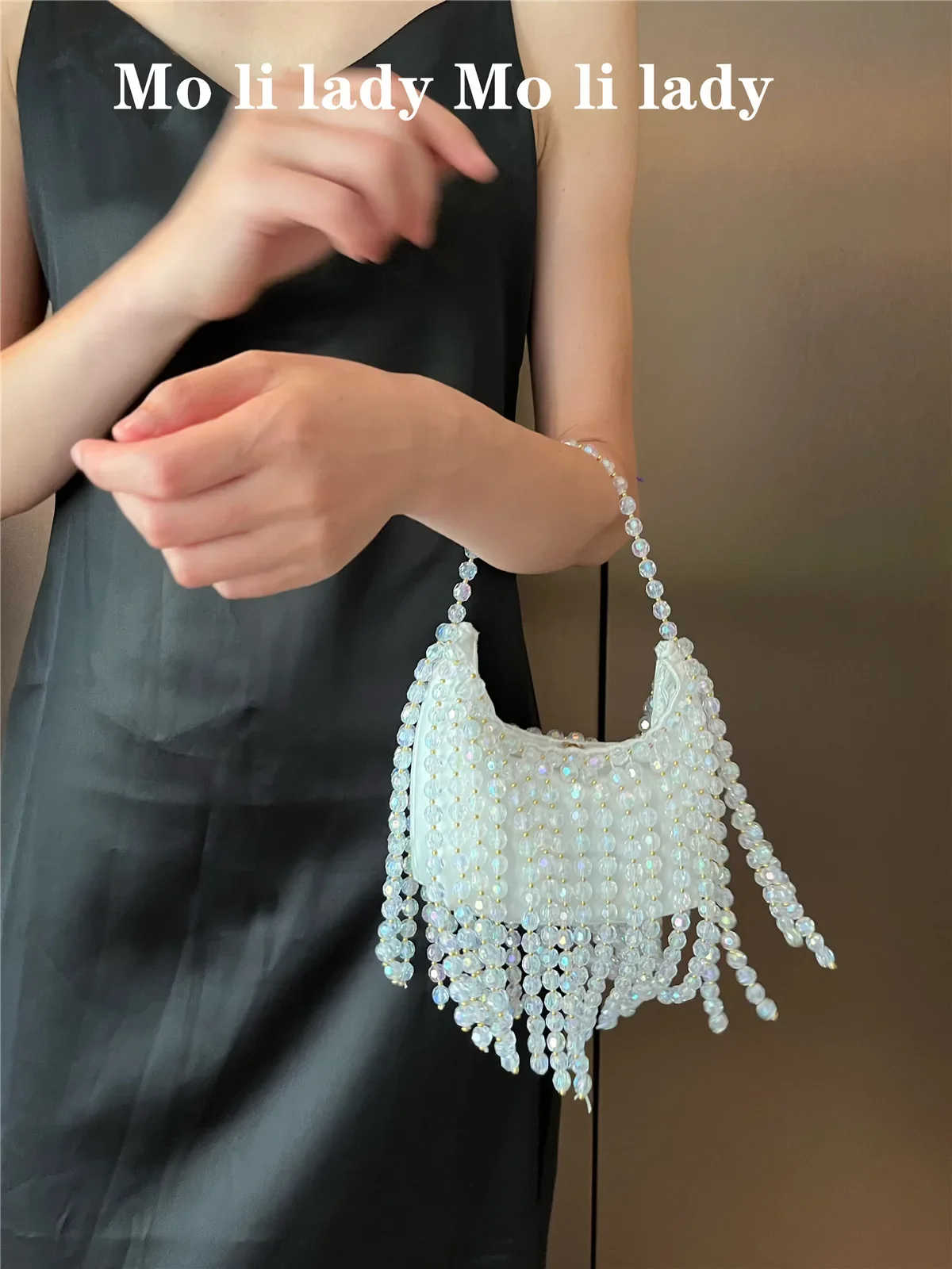 Retro Handbag Fairy Popular Woven Beaded Bucket Bag Crossbody  Summer Niche Design Hollowed Out Pearl Women Bag