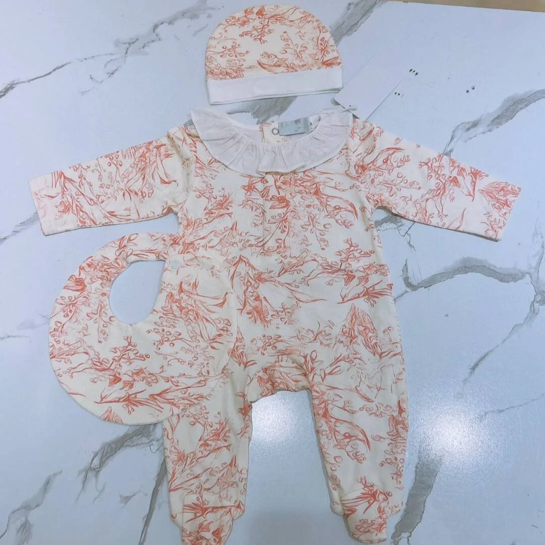 new design Baby clothes newborn baby pure cotton jumpsuits full print forest baby girl rompers bib hat 3 pcs set