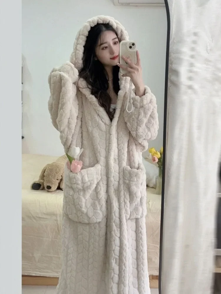 Hooded Robes Women Sleepwear Thickening Girls Kawaii Cute Homewear Winter Warm Bathrobe Casual Pockets Solid Fluffy Comfortable Women Sleepwear