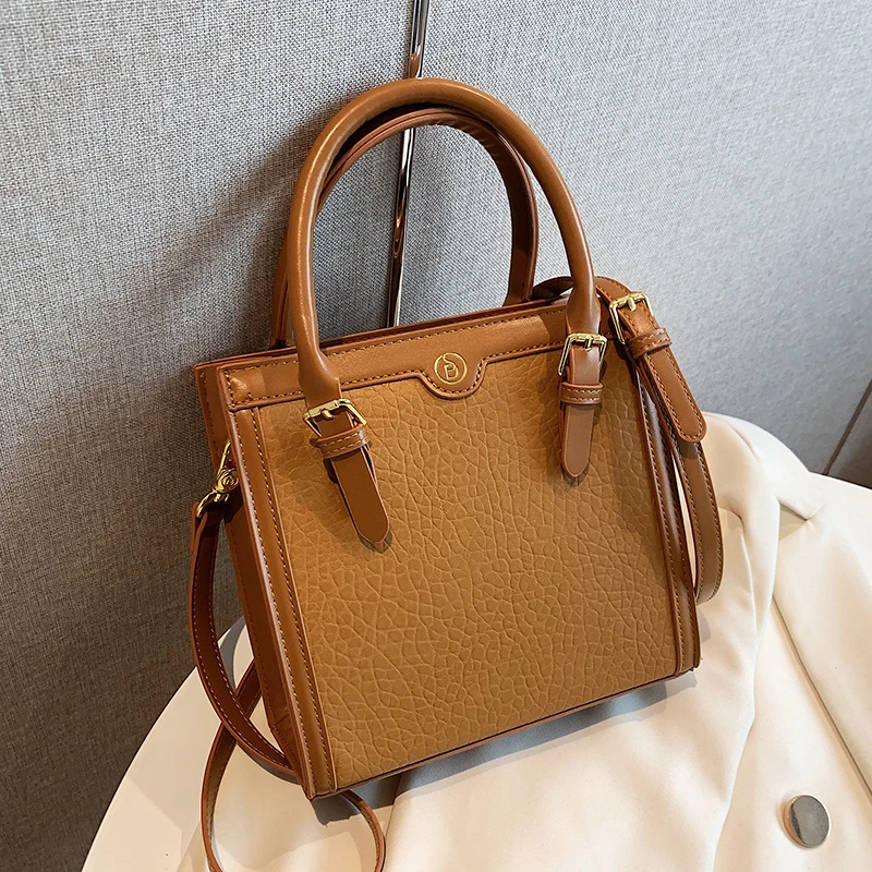 

Bag 2023 New Women's Bag High-end Messenger Bag Niche Design Handbag Tote Bag