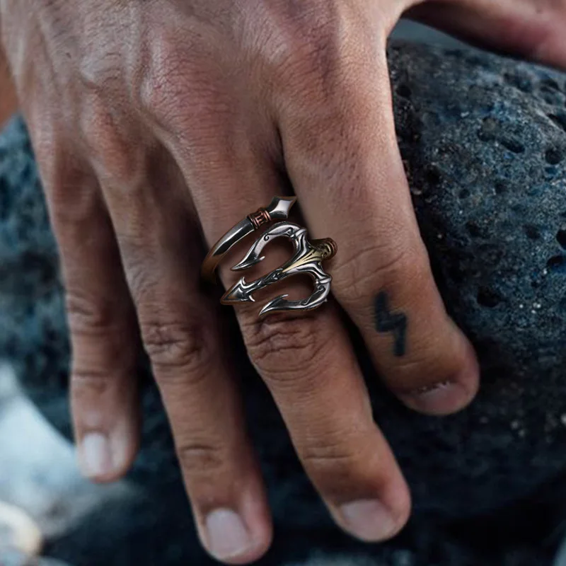Мужское серебряное кольцо в стиле тайского ретро