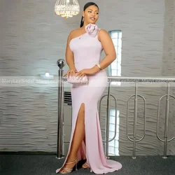 Plus Size Mermaid Bridesmaid Dresses One Shoulder High Slit Pink Maid of Honor Dress Handmade Flower Wedding Party Gowns Cheap