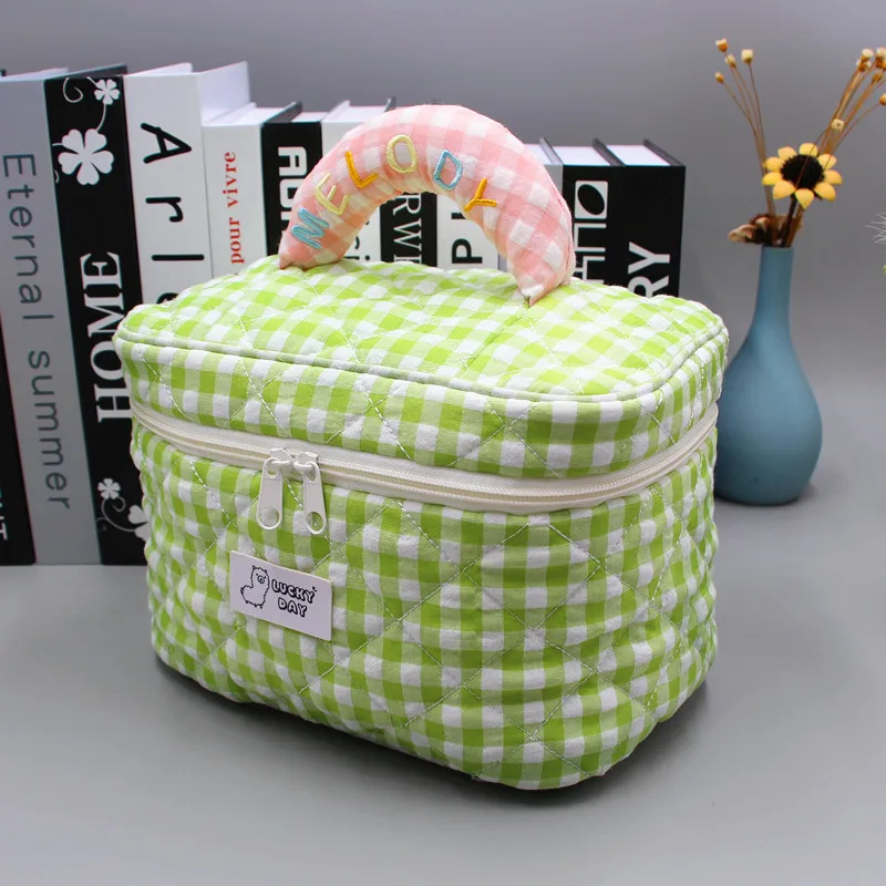 Woolen Yarn Makeup Bag Cosmetic Bag Large Capacity Checkered Travel Toiletry  Bag 