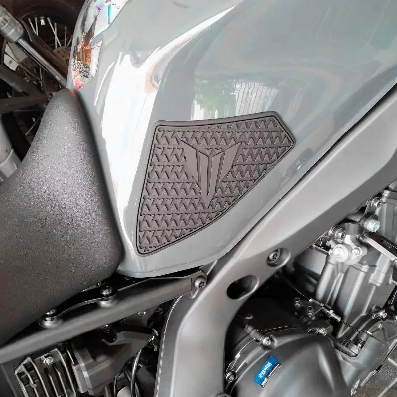 YAMAHA MT-09 MT09 SP 2021 2022 2023 MT 09 SP 새로운 오토바이 미끄럼 방지 측면 연료 탱크 스티커 방수 패드 고무 스티커