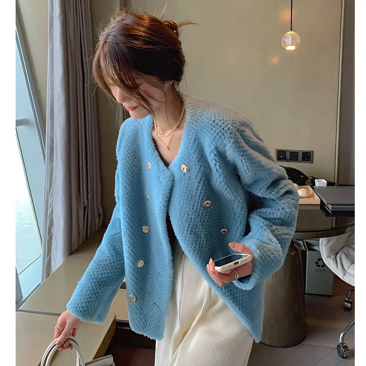 

Ladies Winter Fur Jacket Long Sleeve Real Coat Leather and Clothing Female P24