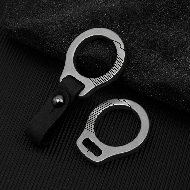 Titanium Alloy Carabiner Cowhide Leather Keychain Waist Belt Buckle Car Key Holder For Key Camping Survival EDC Outdoor Keychain titanium keychain