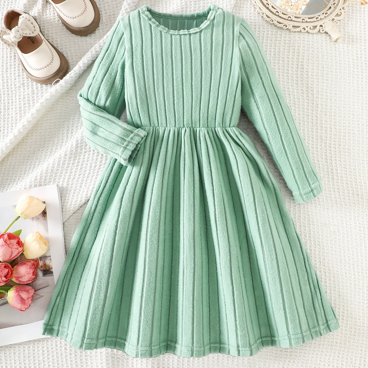 Autumn and winter girls' striped waist-hugging dress, a gift for girls
