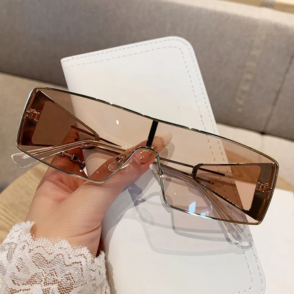Golden Metal Frame Women Sunglasses UV Protection