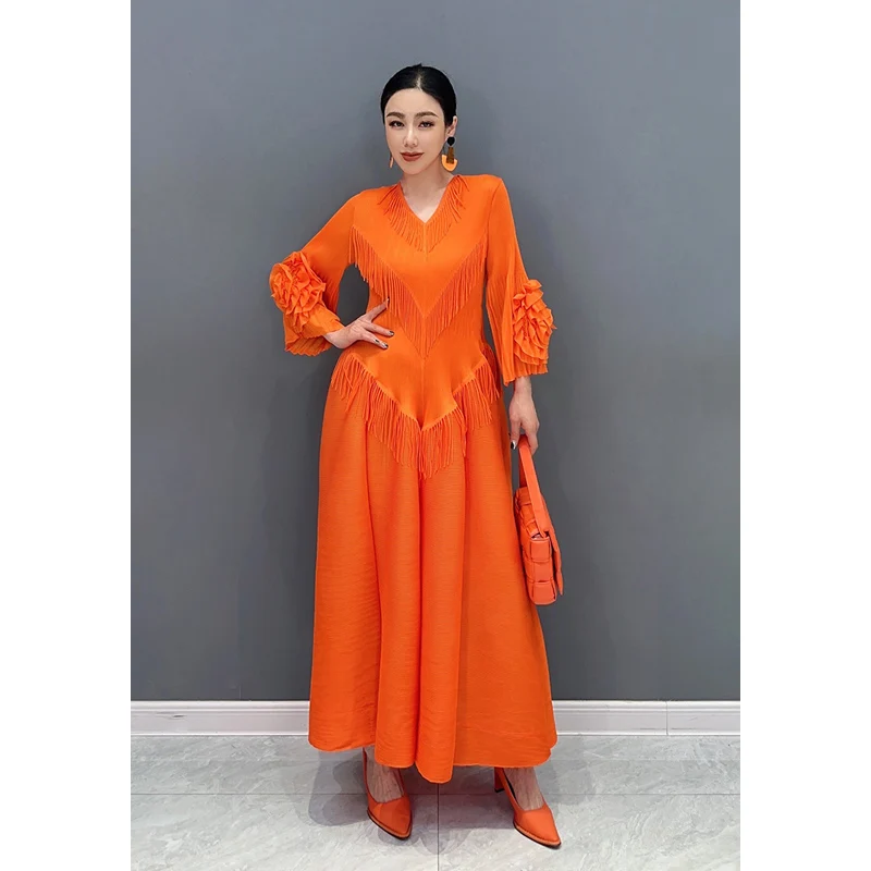 

Весна-Осень 2024, новые стильные платья SuperAen с V-образным вырезом, Длинные свободные платья с бахромой, элегантные платья