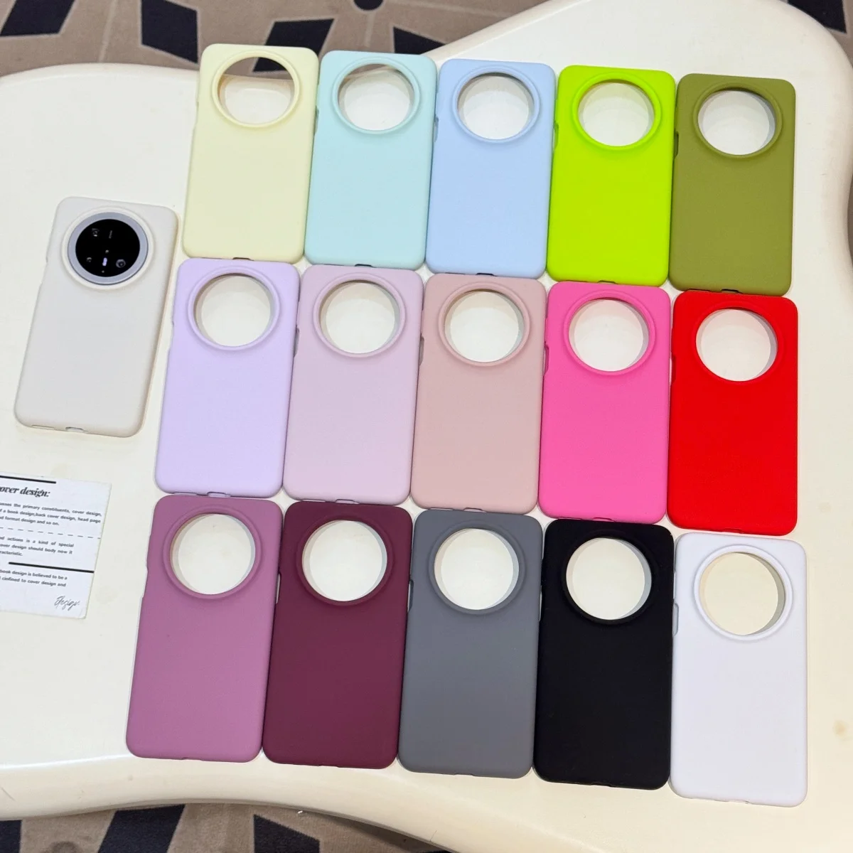 Official Liquid Silicone Fluorescence Neon Color Fashion Shockproof Candy Case