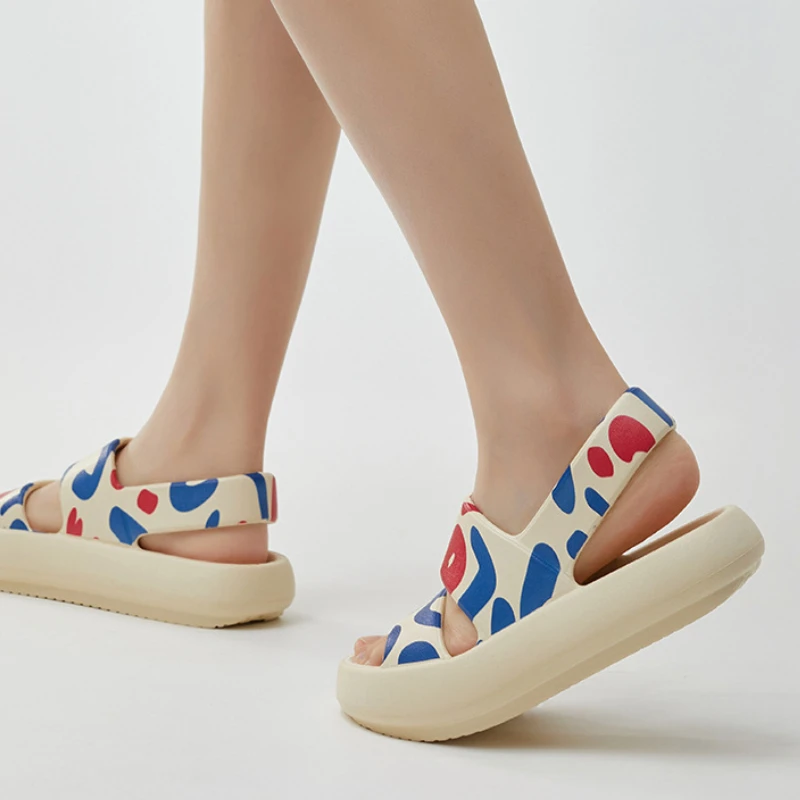 

Сандалии летние 2022 Новые Яркие модные удобные сандалии на толстой мягкой подошве для мужчин и женщин