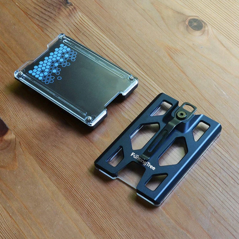 Ausweishalter/Geldbörse aus Aluminium_ Robuster Ausweishalter mit Metallclip und 4-Kartensteckplatz – Detail 1