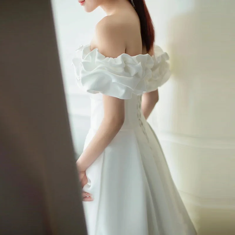 Elegant Boat Neck Satin Wedding Dresses New Simple A Line Bridal Dress Classic Long Robe De Marie Plus Size Customized 3