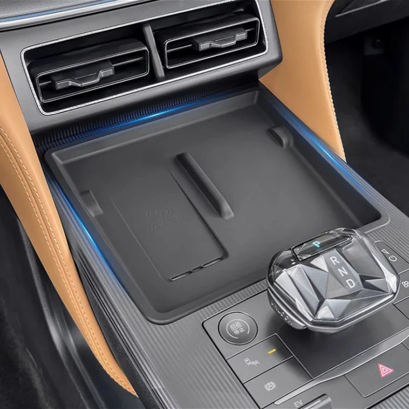 For BYD Song L DMI Special Car Wireless Charging Pad Silicone Non-slip Protection Mat Auto Interior Modification Accessories