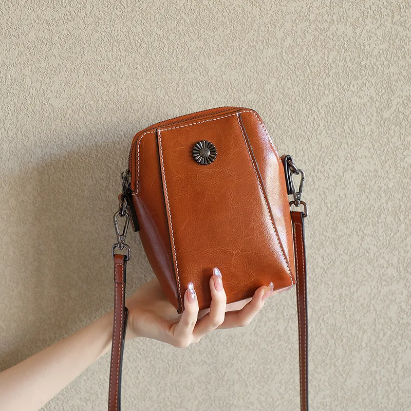 Single Shoulder Crossbody Bag Female Fashion Temperament Leather Women's Bag Vertical Mobile Phone Bag Crossbody Mini Small Bag