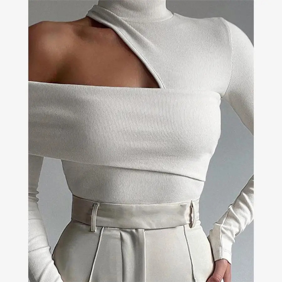 Women's Casual Long Sve oulder Bared Top in Beige Color Winter Collection Faionable Streetwear Chinese Sle Top