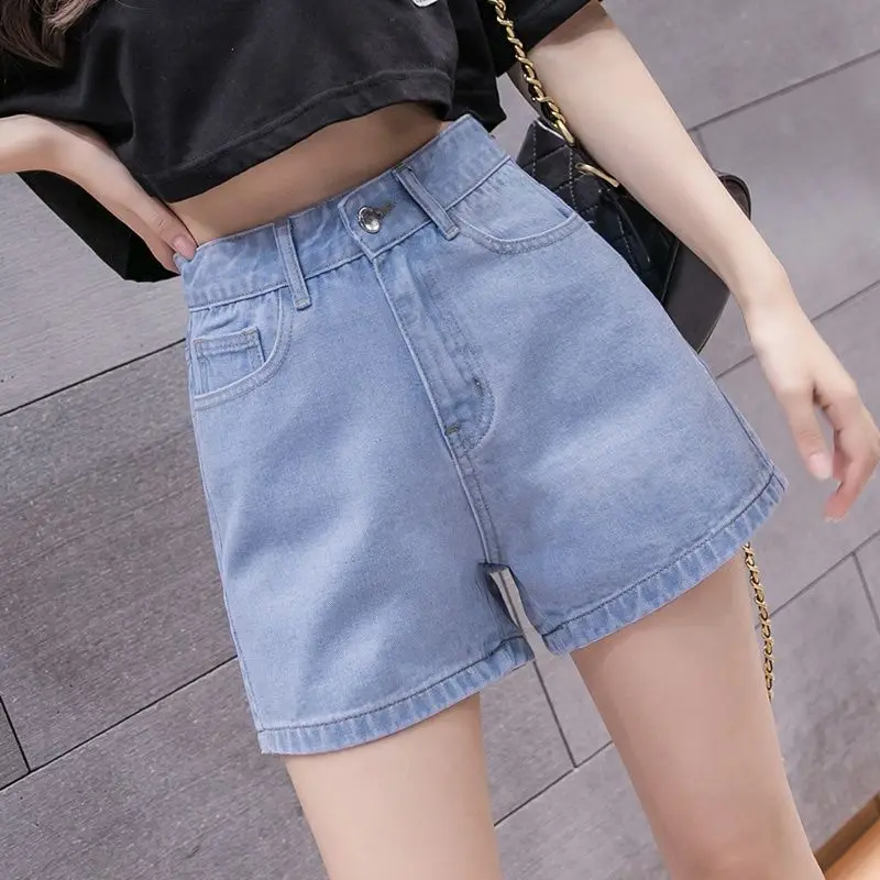 Denim shorts women's summer white Korean high waisted slimming oversized loose A-line versatile 3/4 pants hot pants