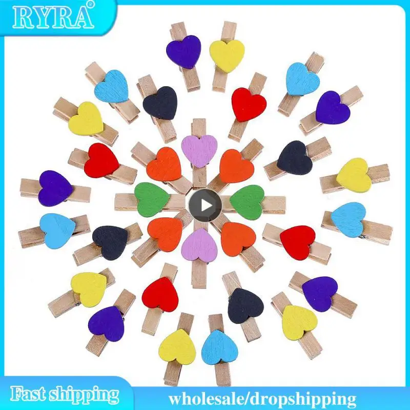 

Оптовая продажа, очень маленькие прищепки из натурального дерева в форме сердца для фотобумаги, прищепки, зажимы для украшения дома
