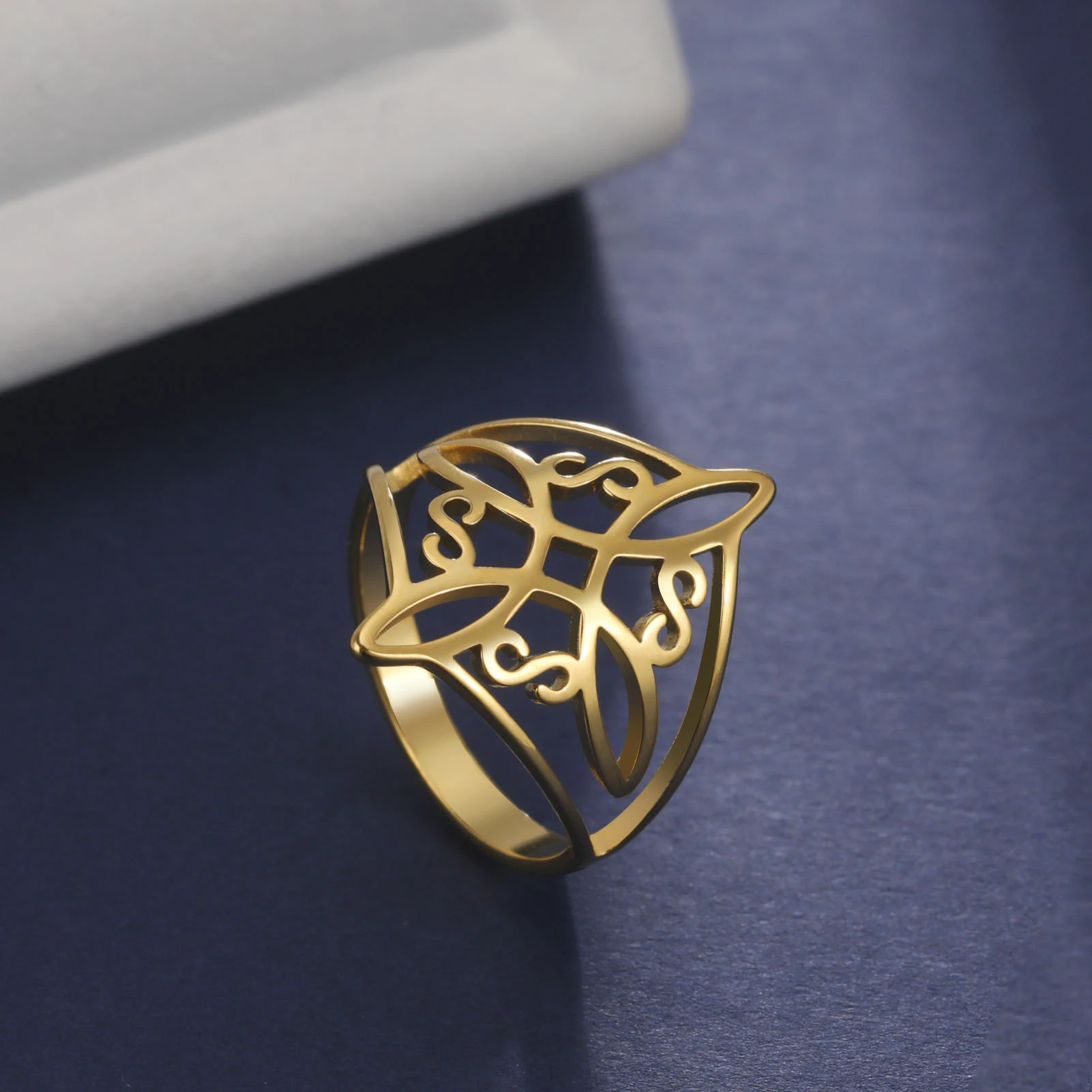 Skyrim Witch Knot Ring Stainless Steel Gold Color Witchcraft Amulet Protection Finger Rings Wiccan Cross Celtics Knot Jewelry