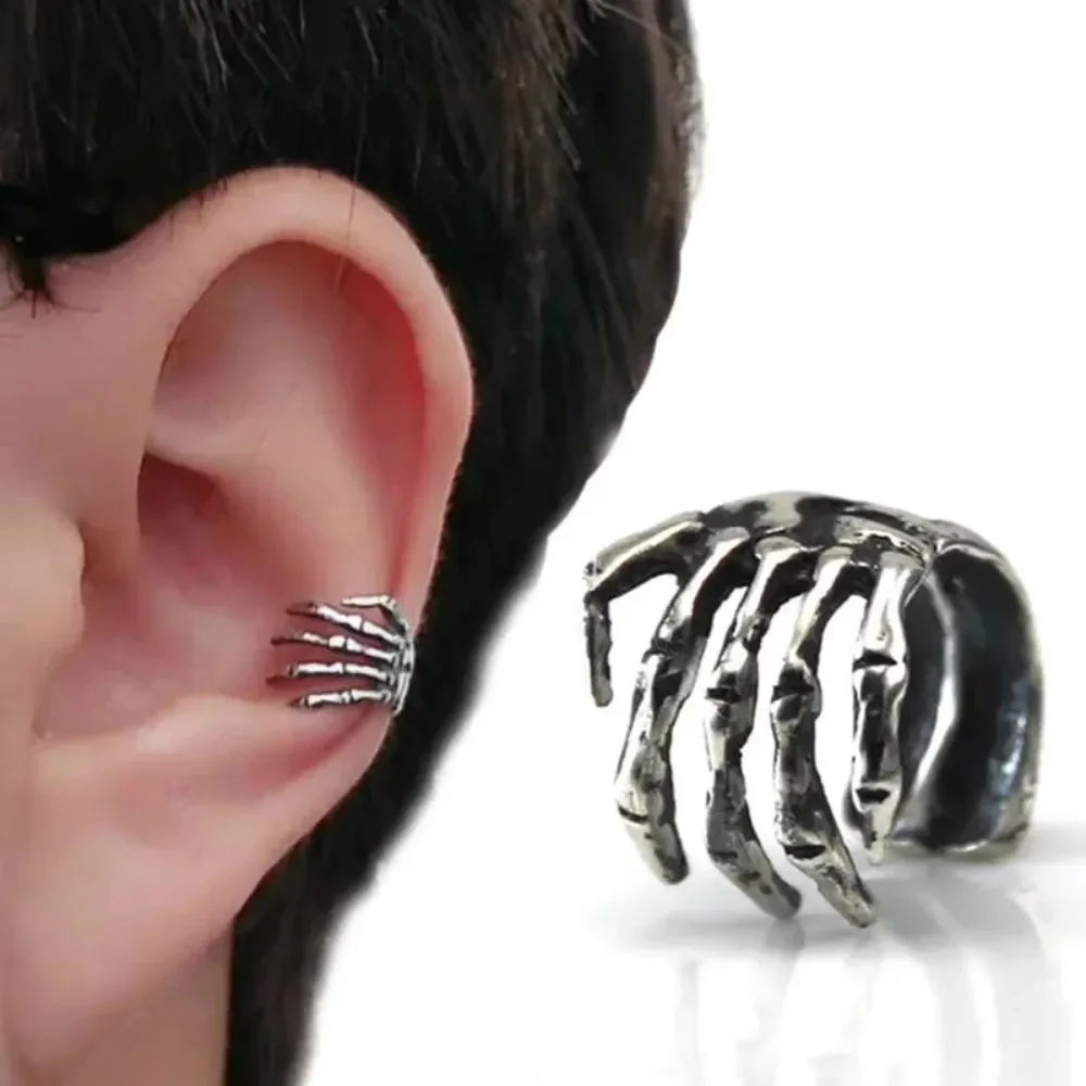 Vintage Gothic Skull Hand Ear Cartilage Clip Fake Piercing Earrings Men Women Punk Hip Hop Rock Halloween Niche PartyJewelry