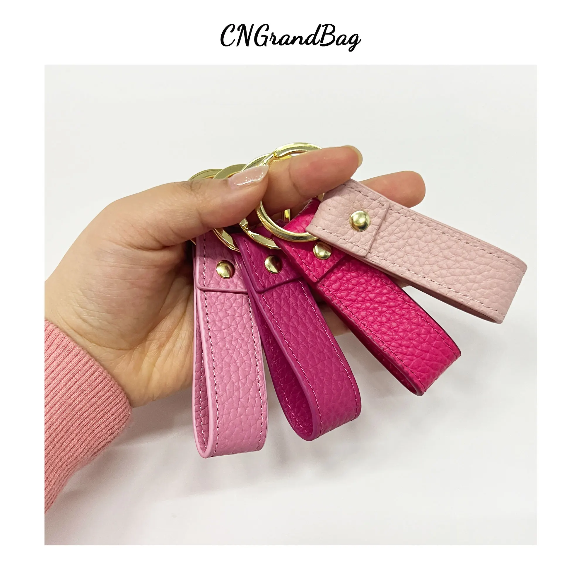 Free Initial Letters Leather Keychain For Women Men Car Key Pebble Pattern Key Holder High Grade Keychain Ring