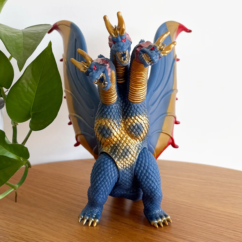Godzilla King Ghidorah oro rey de los monstruos 3 cabezas dragón PVC  colección de figuras de acción juguete niños regalo 18CM - AliExpress, image size:1000x1000