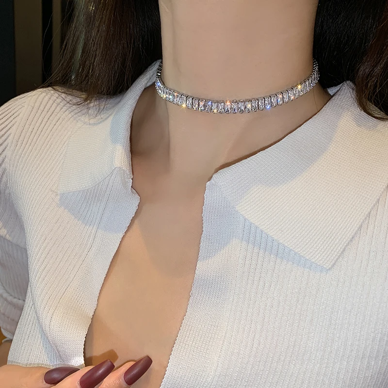 Fashionable personality zircon short chain European and American fashion 2023 new fashion trendy people collarbone chain women