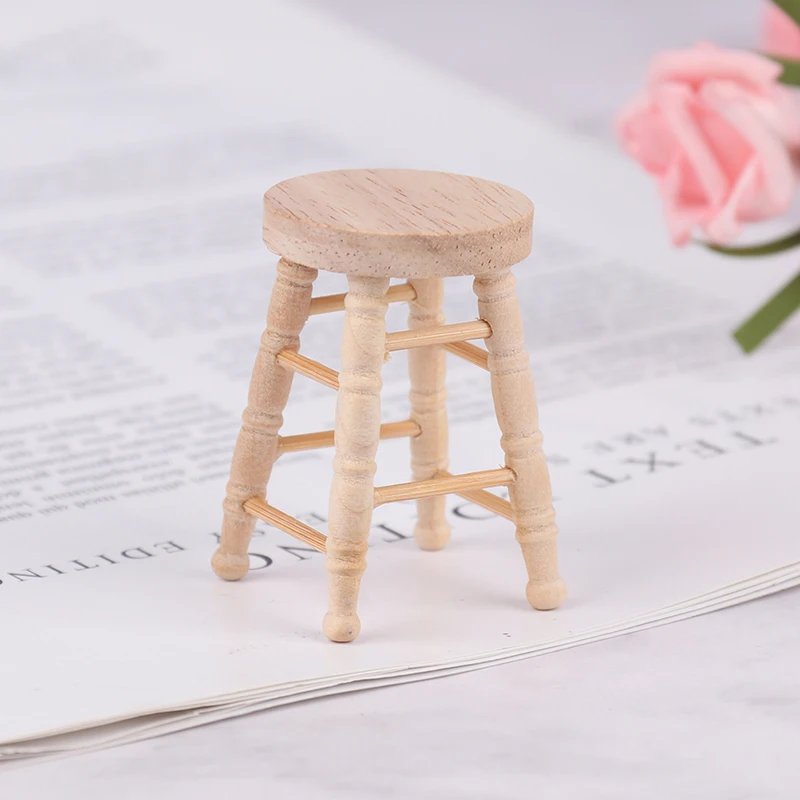 

1/12 Dollhouse Miniature Accessories Mini Wooden Stool Simulation Chair Furniture Model Toy for Doll House Decoration