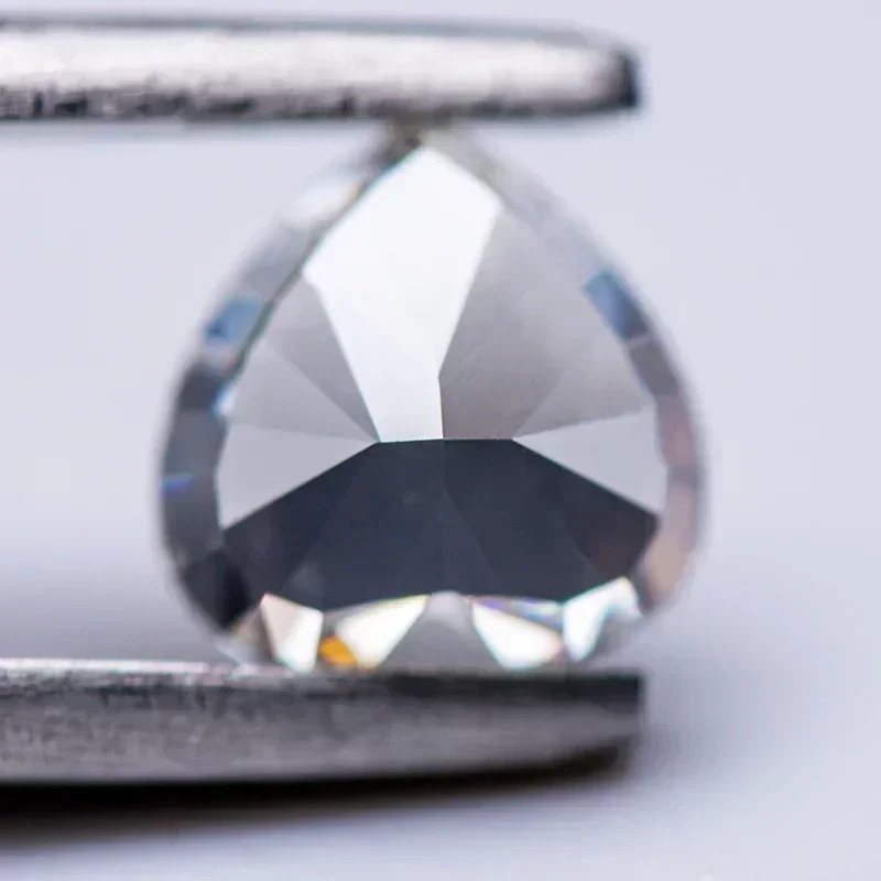 Zirkonia, cremegelbe Farbe, Crushed Ice Cut, herzförmige Charms-Perlen für DIY-Schmuckherstellung, Ringe, Materialien, kein Zertifikat