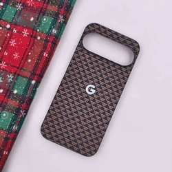 Carbon Fiber Texture Magnetic Charging Shockproof Protective Phone Case - Pixel 10ProXL (Desert Gold)