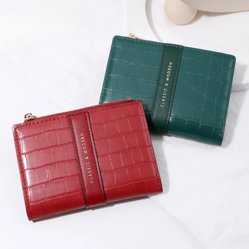 

New Crocodile Pu Purse Women's Fashion Short Stone Zipper Card Bag Women Wallet Card Wallet