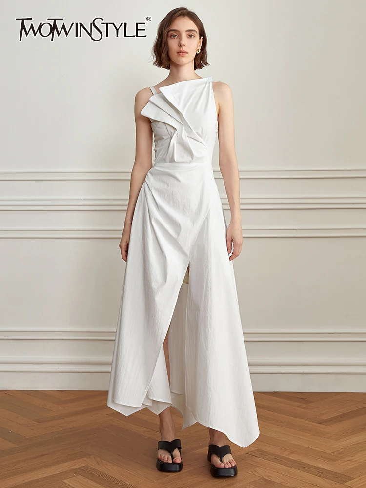 

TWOTWINSTYLE однотонное повседневное ТРАПЕЦИЕВИДНОЕ платье для женщин, асимметричный воротник, без рукавов, высокая талия, раздельное платье на бретельках, Женская мода 2023