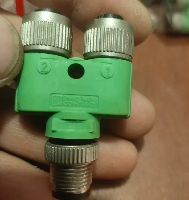 

Y-connector