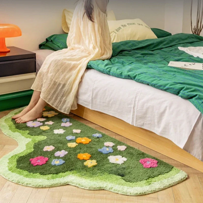 

Cute Rug Plant Flower Carpet Cool-proof Bedroom Bedside Carpet Dirt-resistant Absorbent Flocking Living Room Sofa Blanket