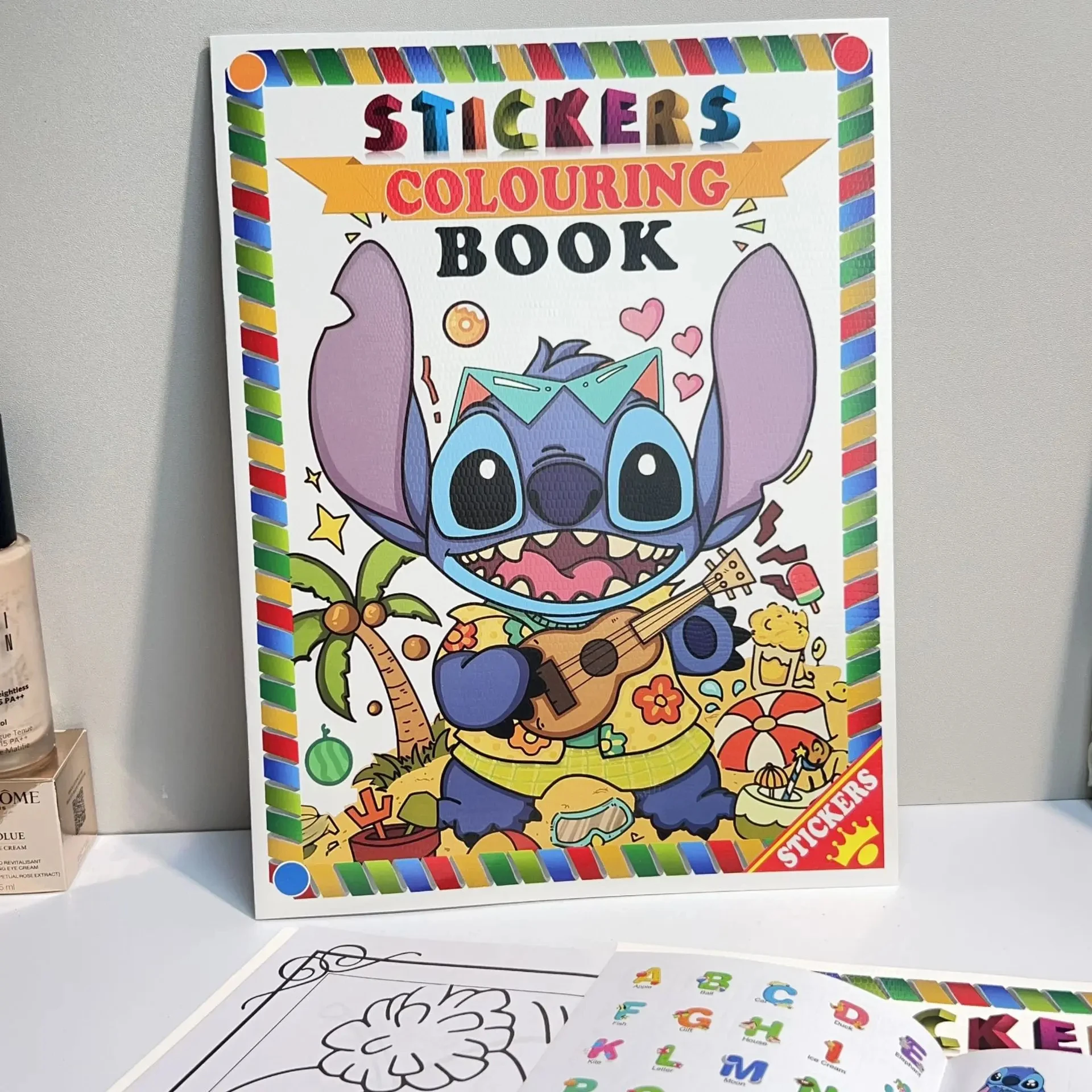 Livre de Coloriage et Stickers Stitch Disney - Activités Enfants