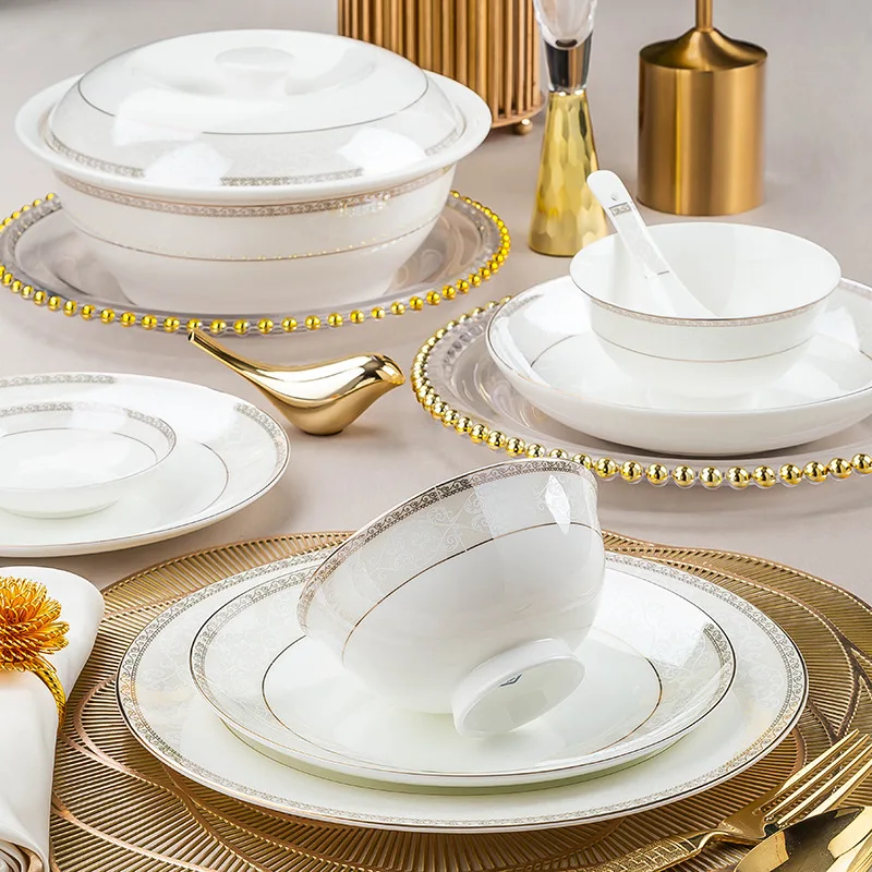 European Ceramic Plate Set Hand Stroke Western Restaurant Dinner Set Plates and Dishes Court Flower Relief Breakfast Bread Pan