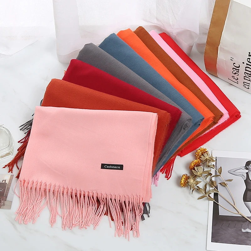 

Модные женские кашемировые шарфы с кисточками для девочек, зимний и осенний теплый мягкий длинный однотонный шарф, повязка на голову, шаль, платок, популярный шарф 2022